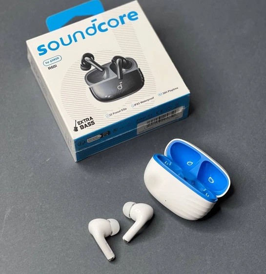 هندزفری بی‌سیم انکر مدل R60i با قابلیت Extra Bass