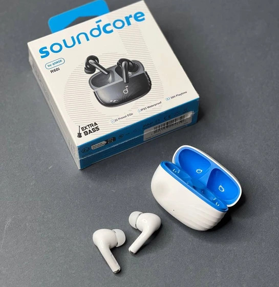 هندزفری بیسیم انکر مدل R60i با قابلیت Extra Bass