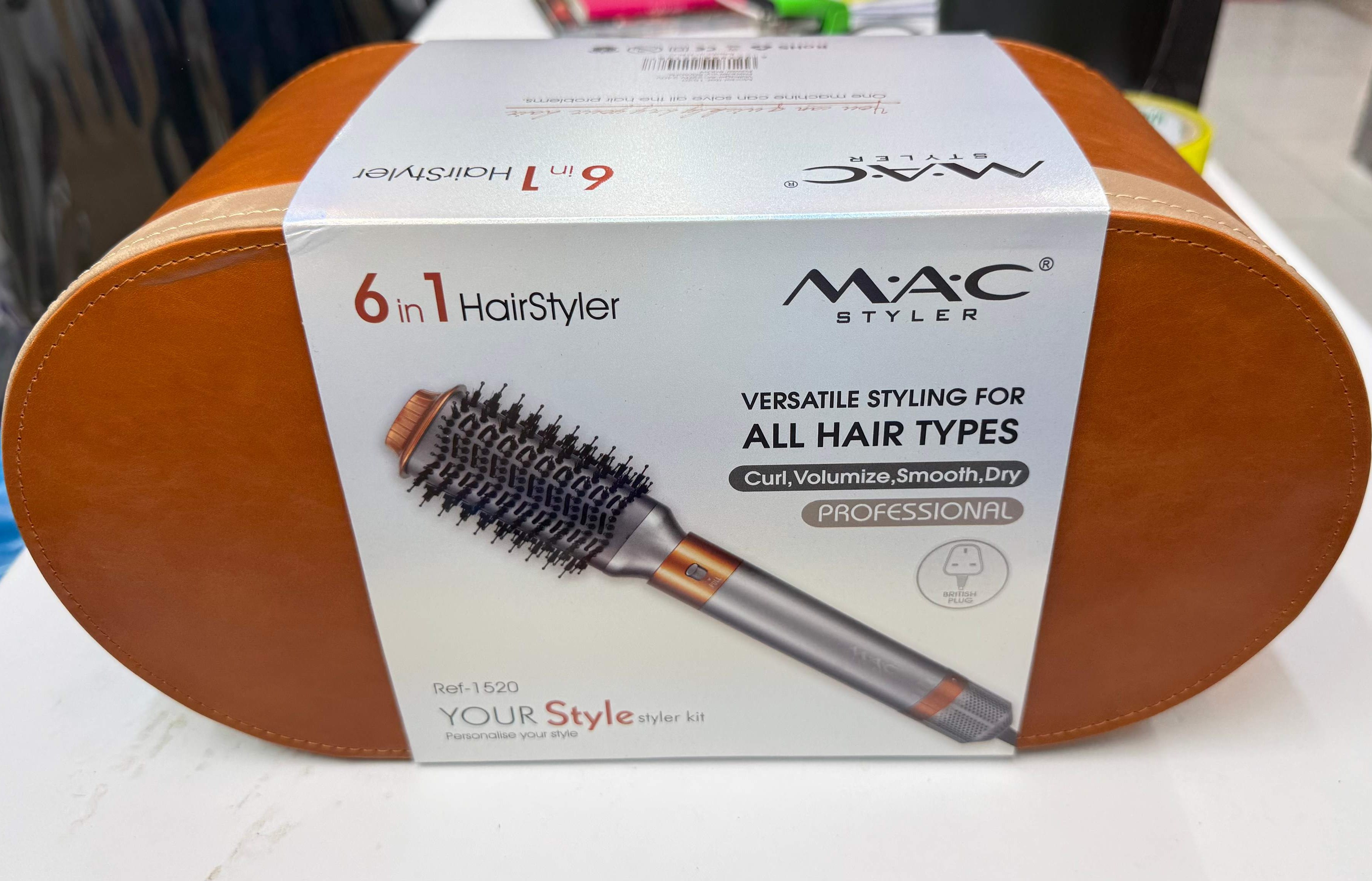 سشوار دایسون مدل REF1520 با متمرکزکننده